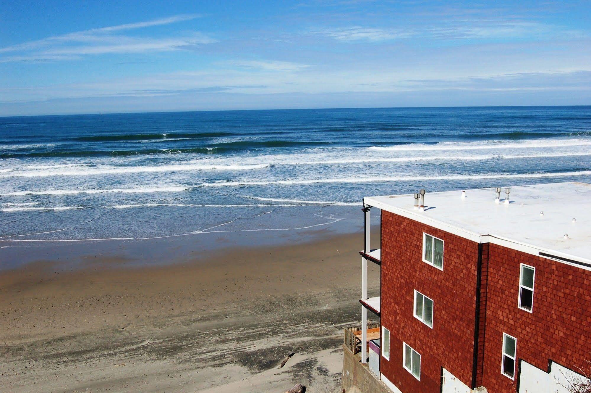 Beachfront Manor Hotel Lincoln City Buitenkant foto