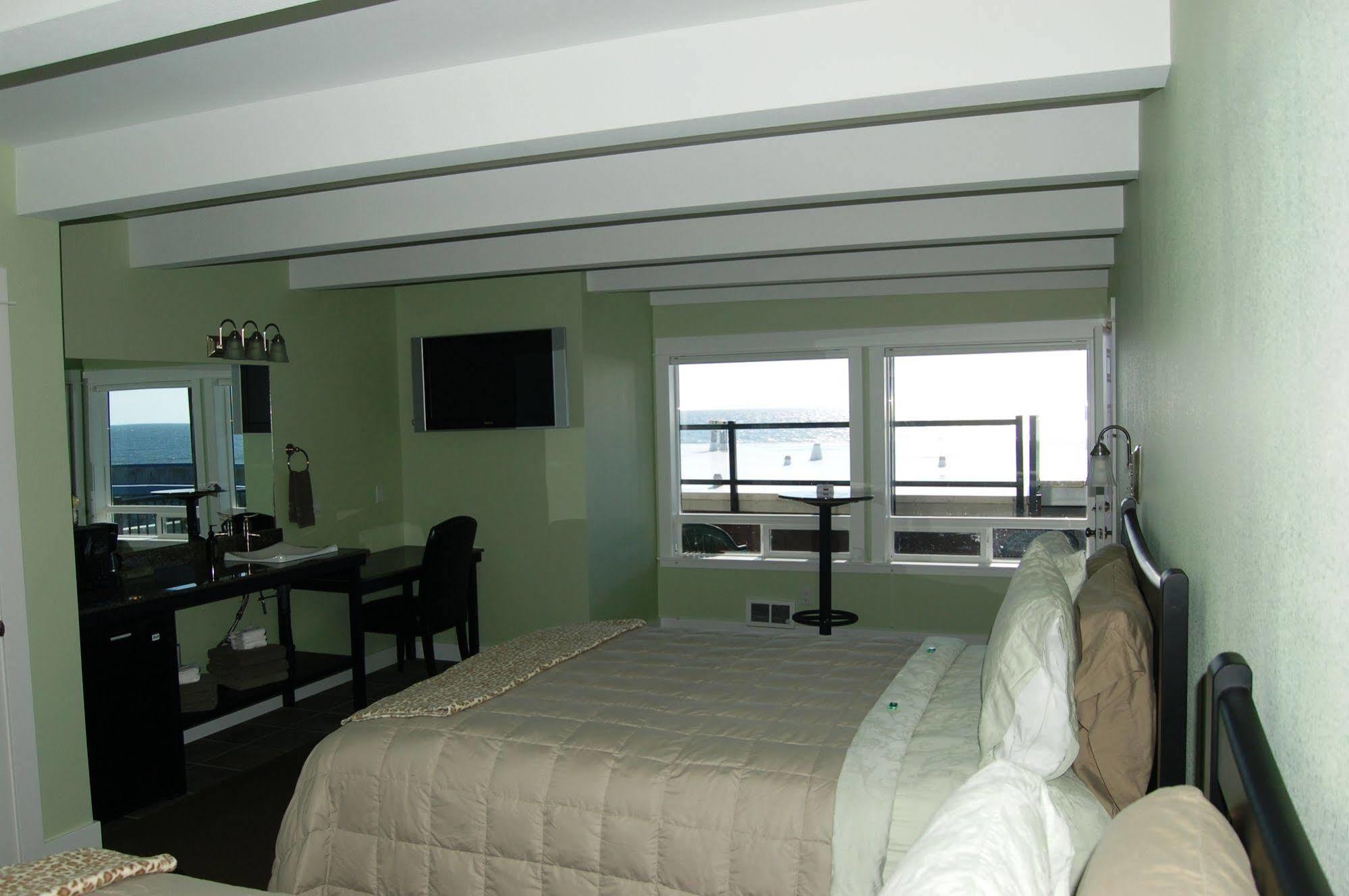 Beachfront Manor Hotel Lincoln City Buitenkant foto